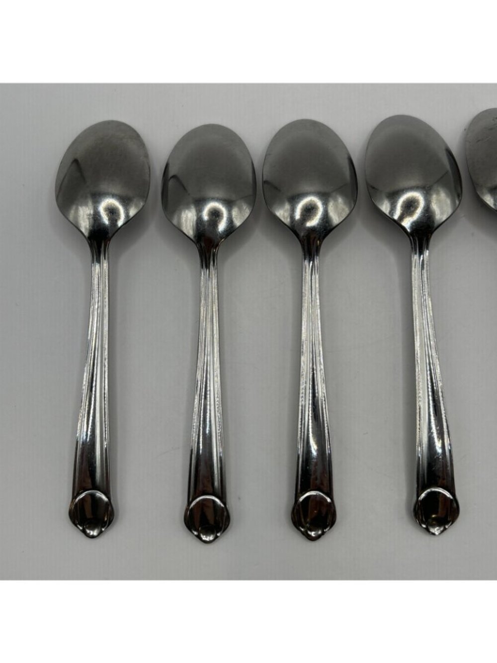7 Mikasa Classico Satin Teaspoons 18/8 Stainless Gerald Patrick 6.25" Spoons - Picture 8 of 16